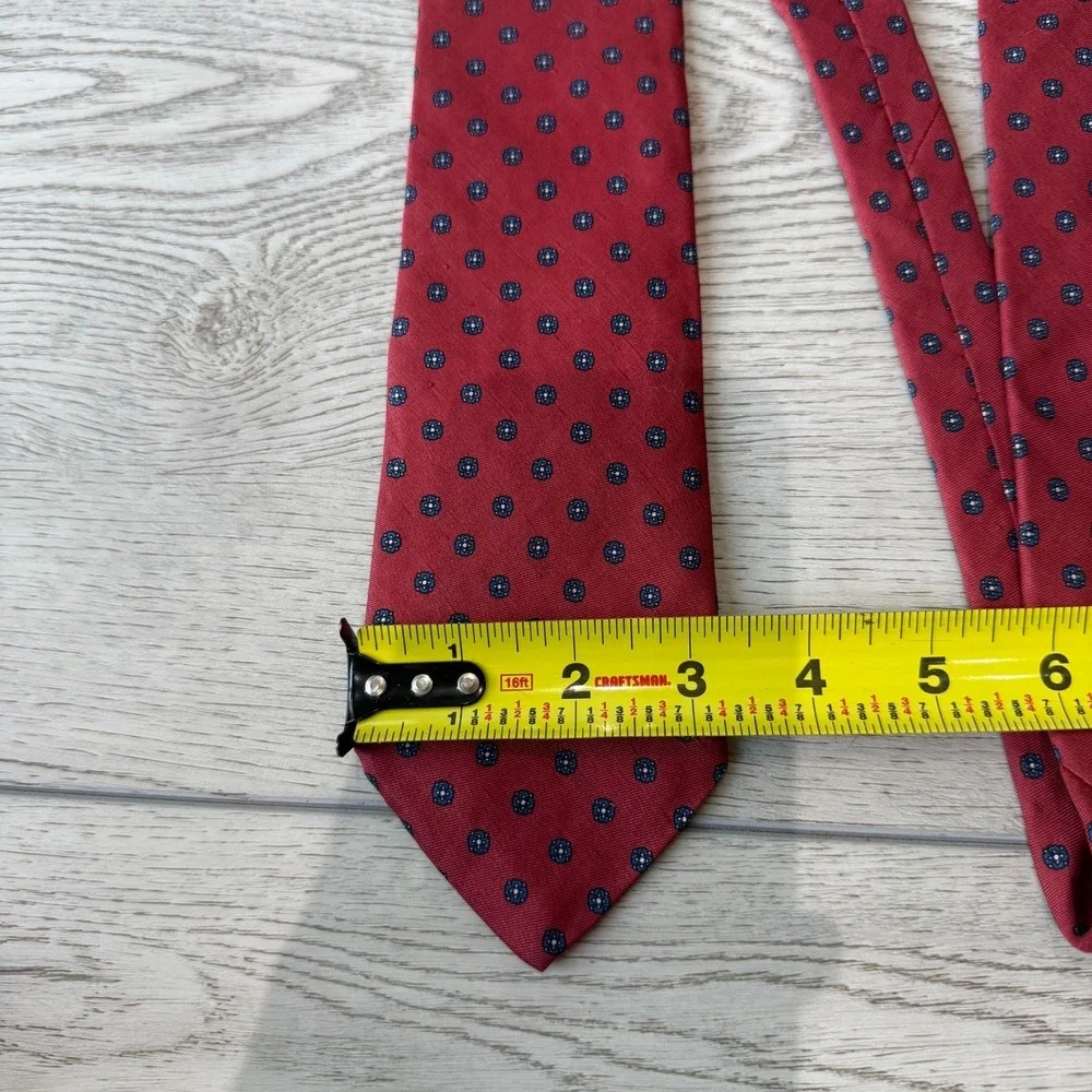Vintage Centurion San Francisco Silk Tie Repeat Pattern 1960s 70's | 3.25
